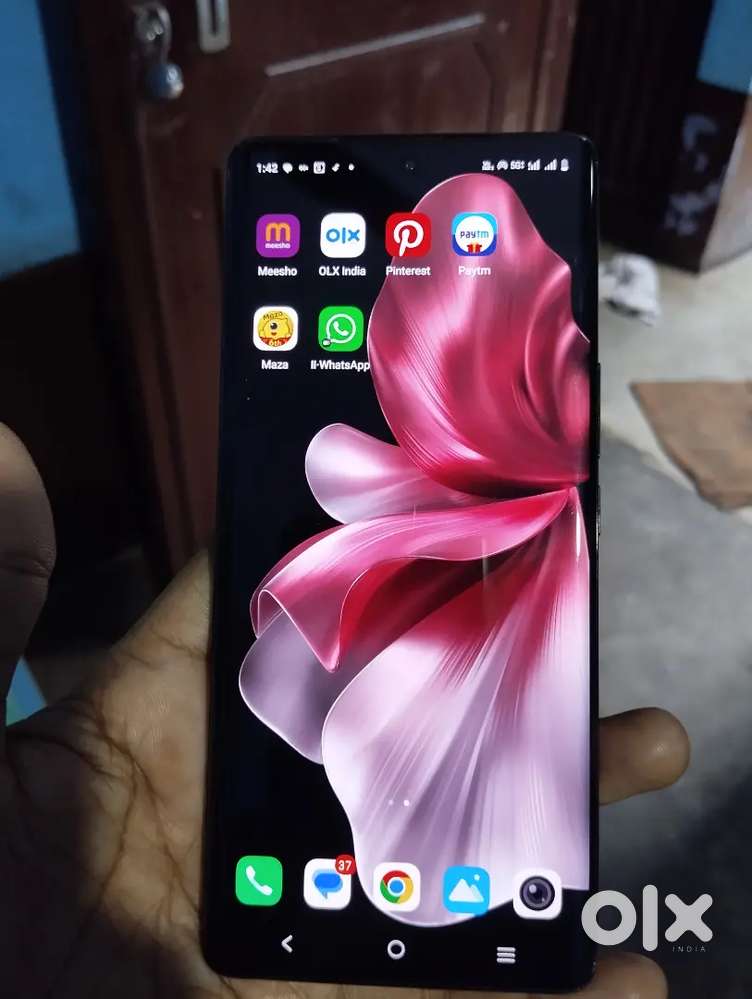 Vivo V30 e