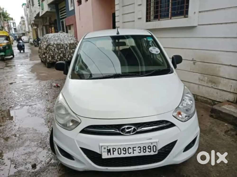 Hyundai i10 2012 Petrol 50000 Km Driven