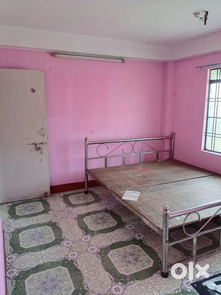 ROOM RENT FOR 3RD FLOOR AT BAGAJATIN COLONY