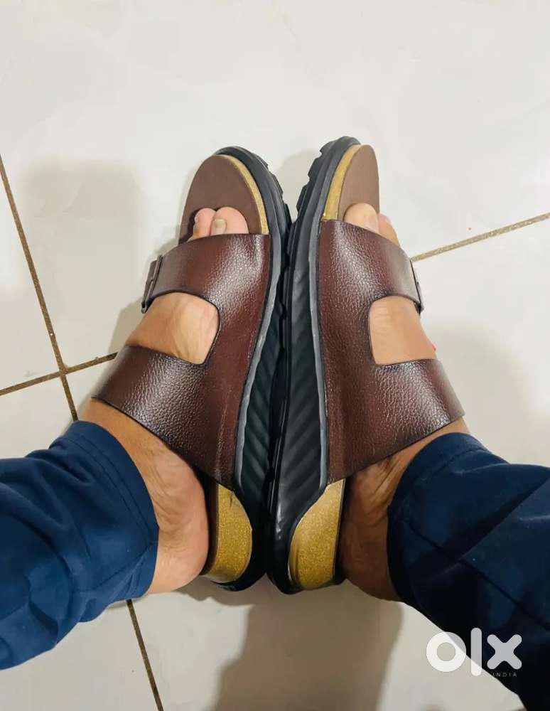 Metro footwear