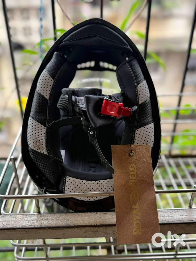 Royal Enfield XL-size helmet