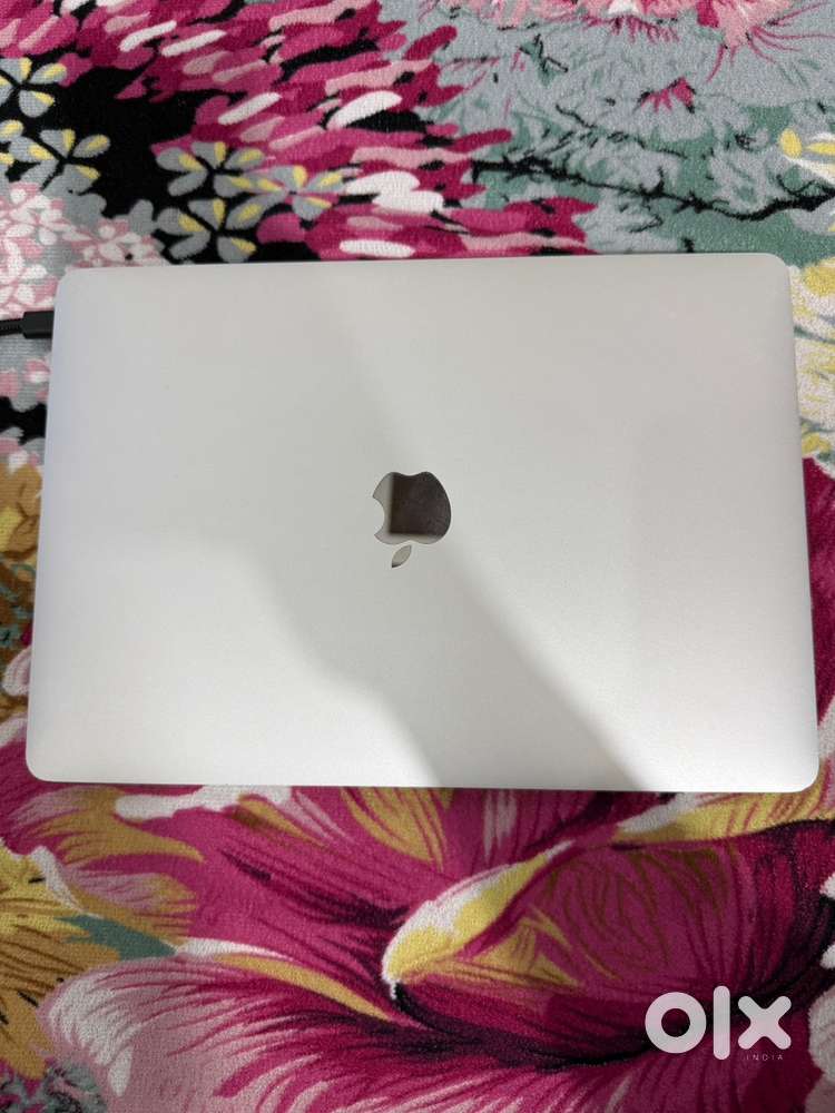 Apple Macbook pro 2016 available for sale