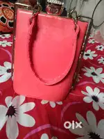 One side  purse