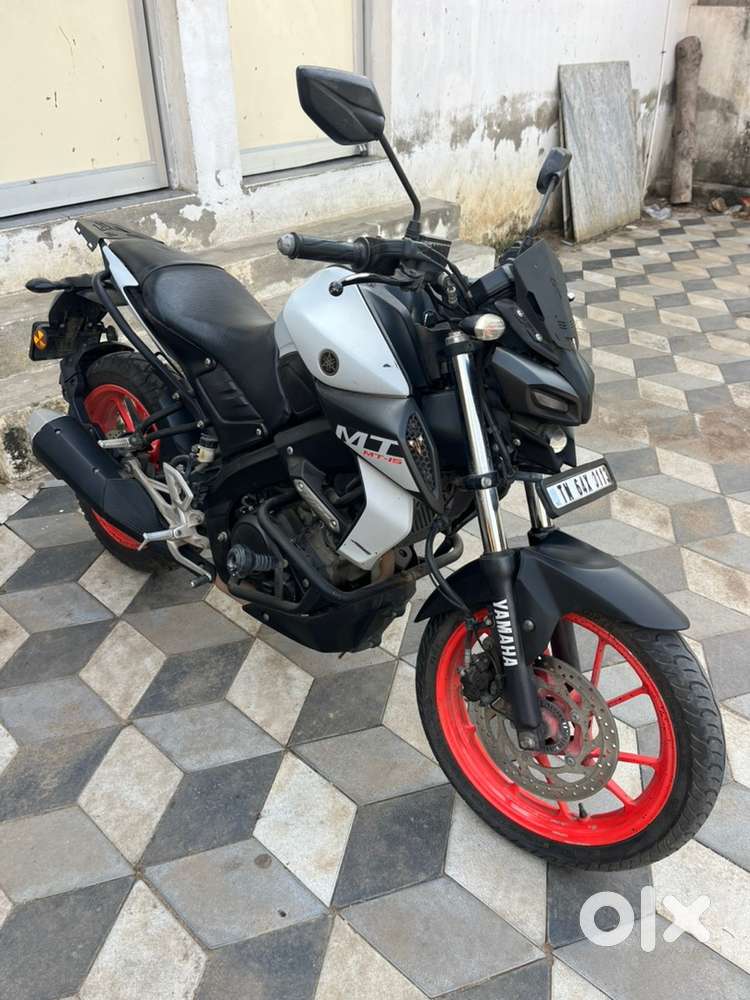 YAMAHA MT25
