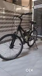 AVON CYCLE ON SELL