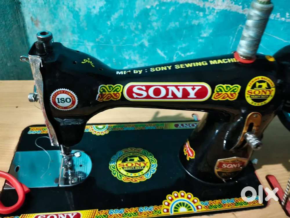 New silai machine bechna hai