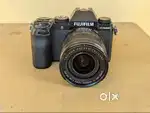 Fujifilm X-S20 Mirrorless Camera + Fujinon XF 18-55mm F 2.8-4 R LM OIS