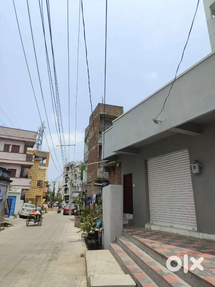 Shutter for rent at prime location market road