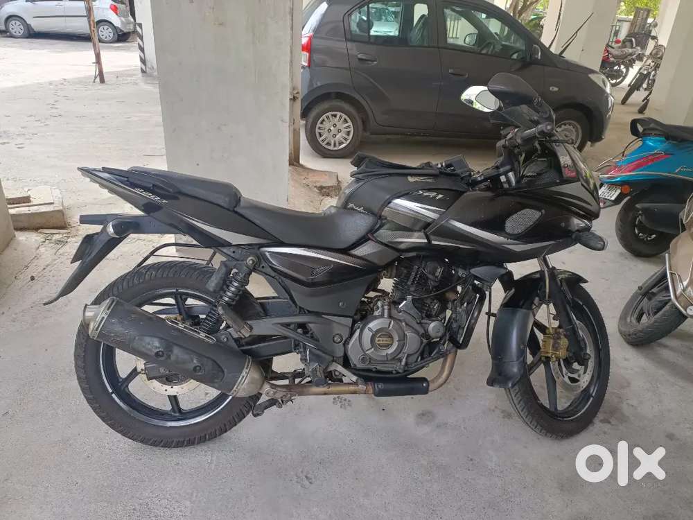 PULSAR 220 DTSI F BSIV SINGLE OWNER