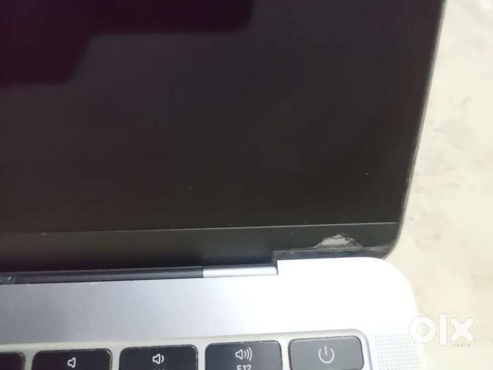 MacBook pro A1708 Display issue only.