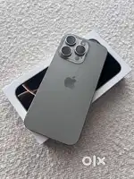 Apple iPhone 16 Pro – 256GB (Natural Titanium)