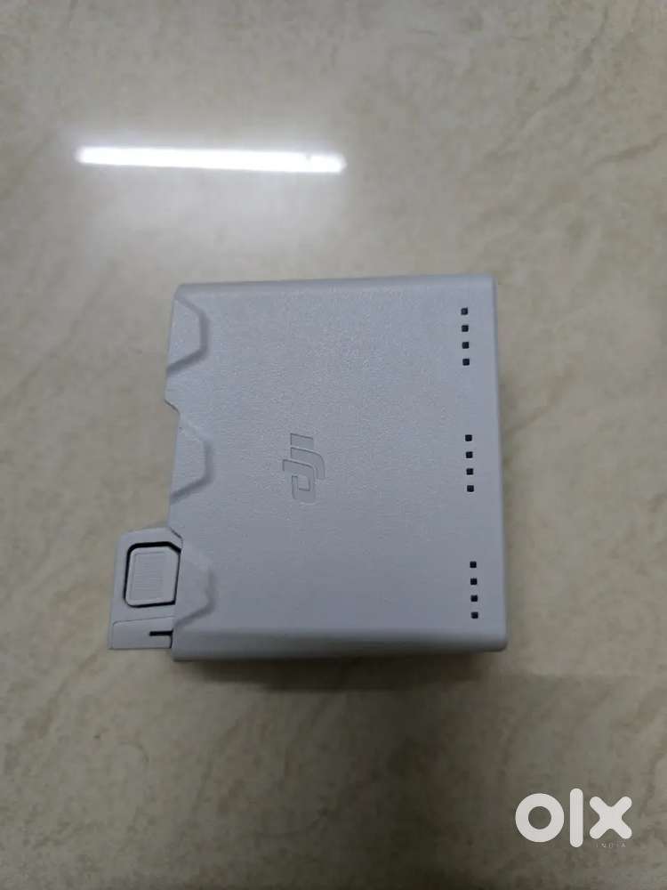 Dji mini 4 pro plus battery (47min)case(NEW)