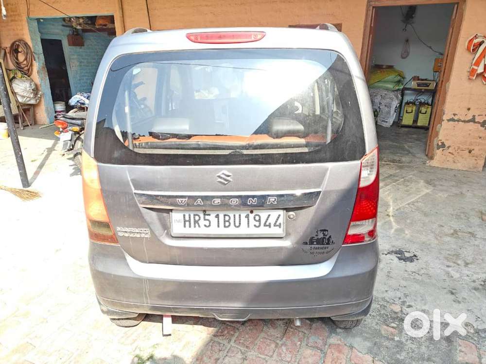 brand new condition, LXI front power window, new music system, single