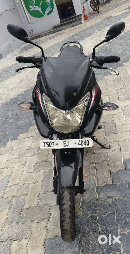 BAJAJ DISCOVER 150,C
MODEL 2015  ME
NEED CONDITION BIKE 
SELFIE START