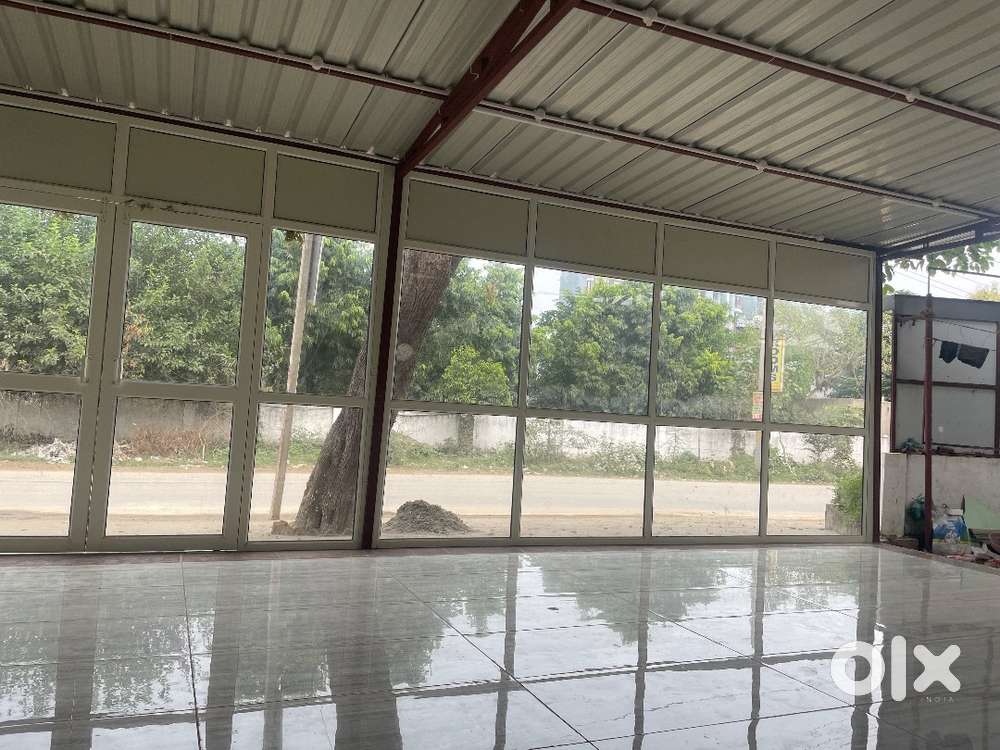 need manager for restaurant