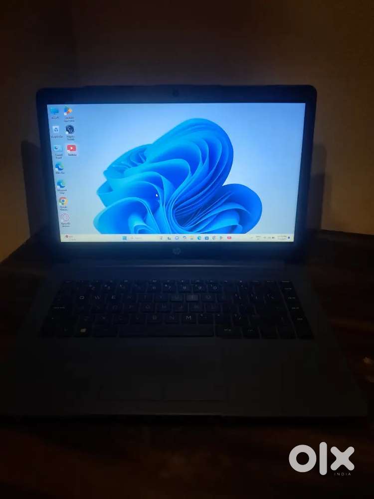 HP Laptop in Best condition with new charger