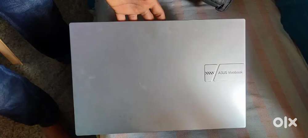 Asus vivo book laptop