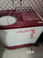 Whirlpool Semi automatic washing machine