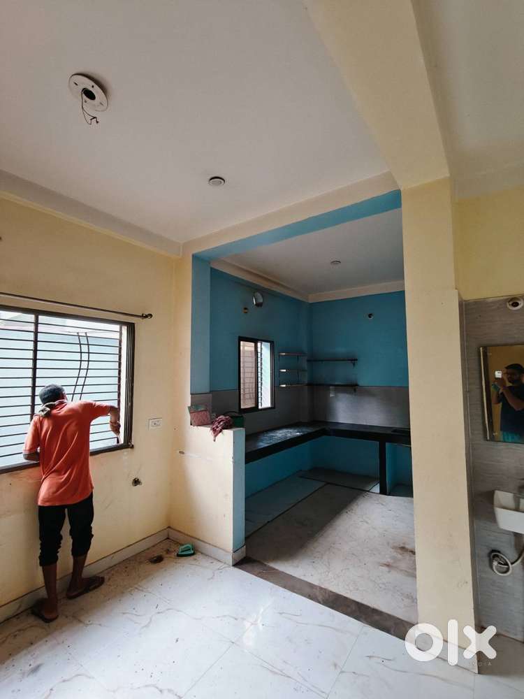 2BHK house available for rent in town center