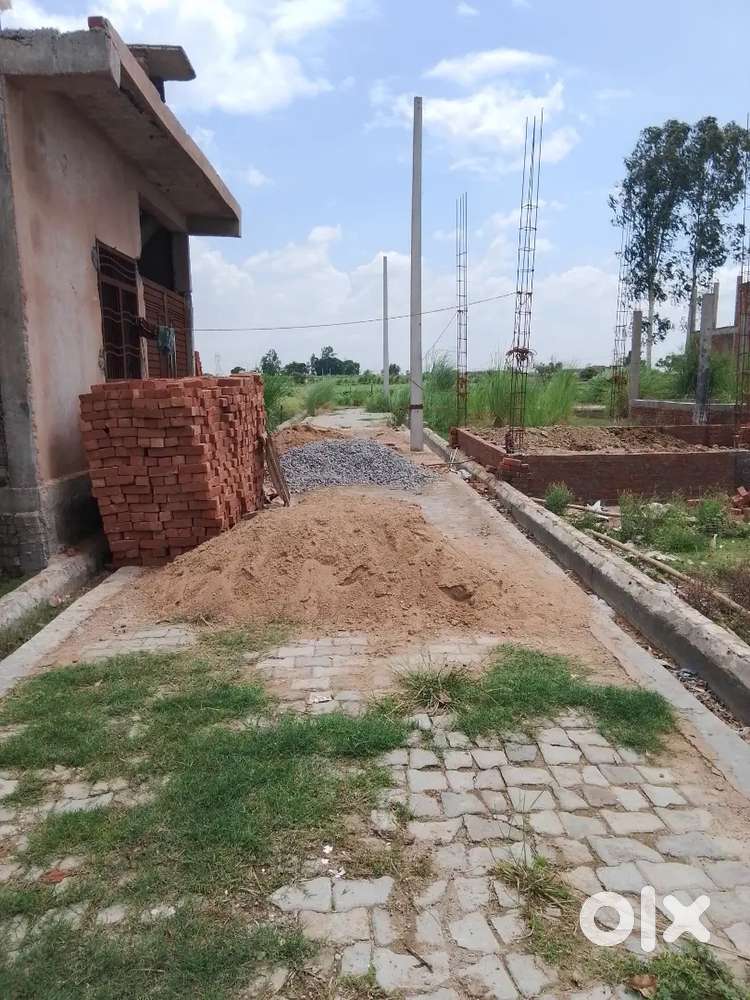 Free hold plot (Dakhil kharij) Kalyanipurwa,1.7km from Karrahi road