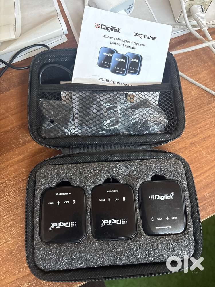 Digitek (DWM 101) wireless microphone