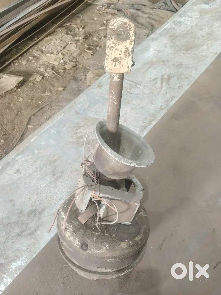 Old ceiling fan 40-50 years old