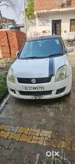 Maruti Suzuki Swift 2011 CNG & Hybrids 250000 Km Driven