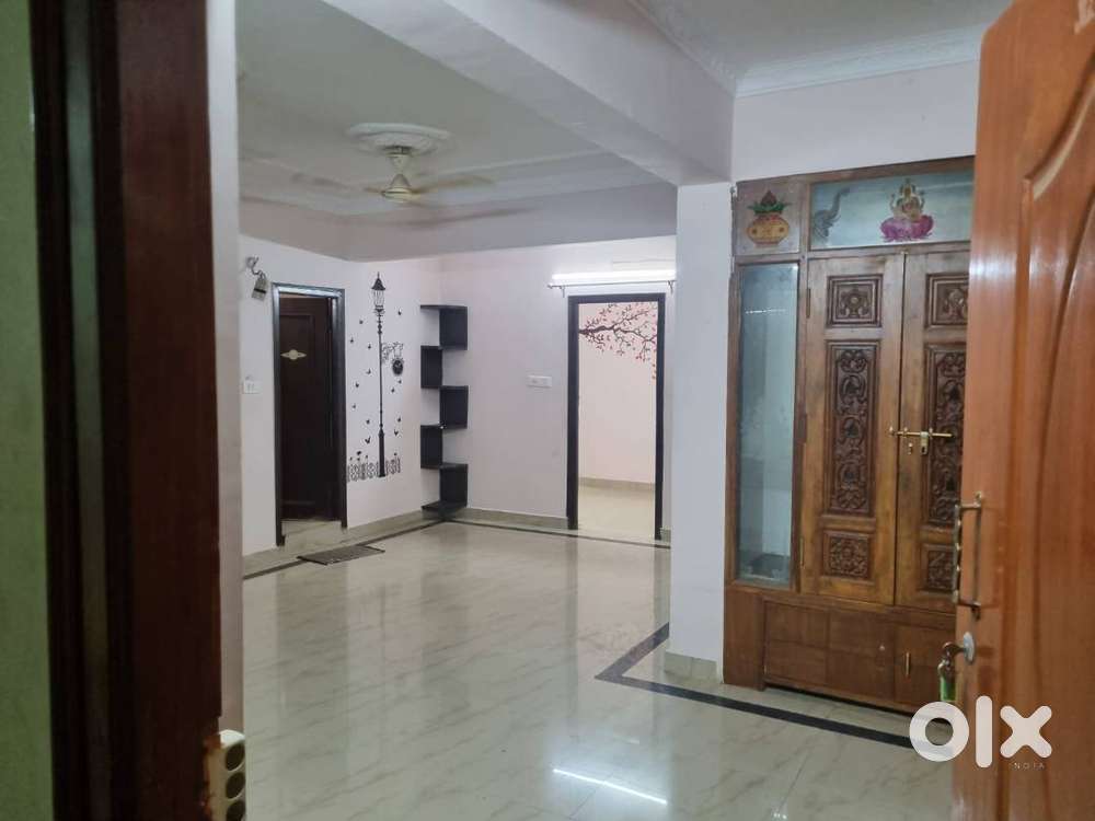Spacious 3BHK Apartment for LEASE in Electronic city - US0676