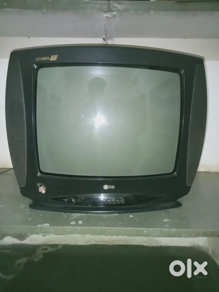 LG box TV condition good