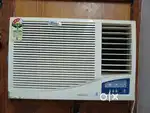 2 Window ACs 1.5 ton and 1 ton in Excellent condition