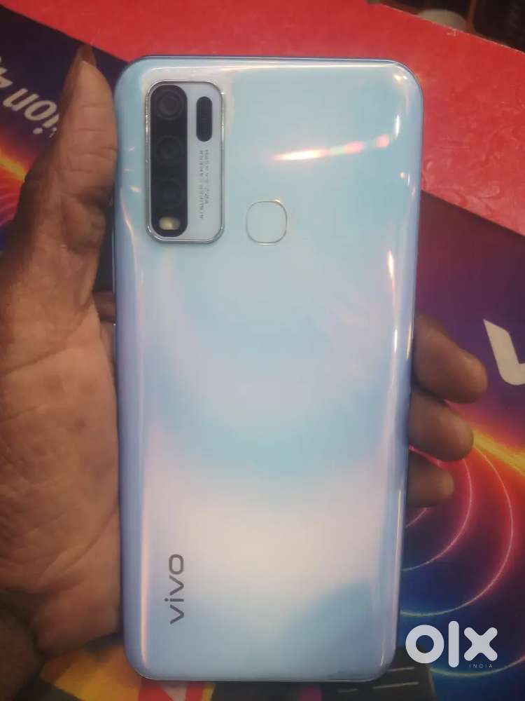 Vivo --Y50  4G (8/128)