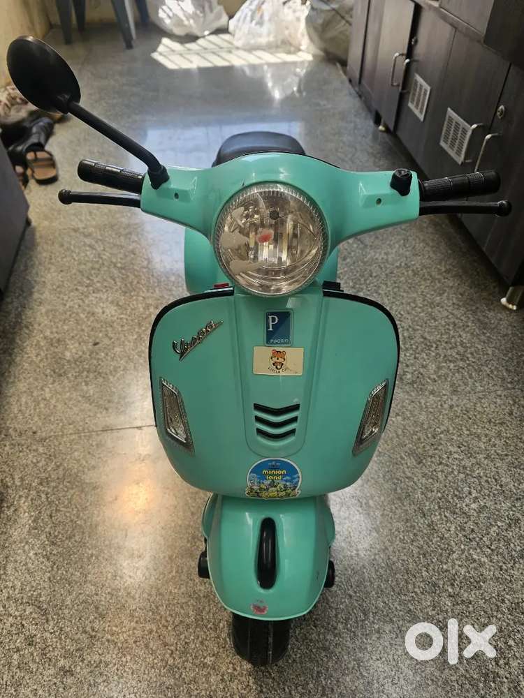 Toy Car with acceleration