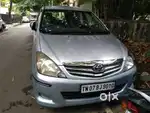 Toyota Innova 2.5 V 7 STR, 2010, Diesel