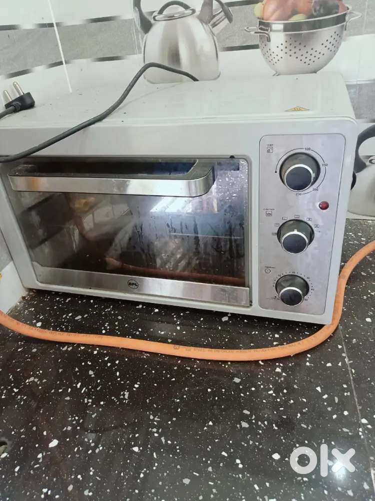 BPL OTG OVEN 40 L/  2.3 year warranty remaining