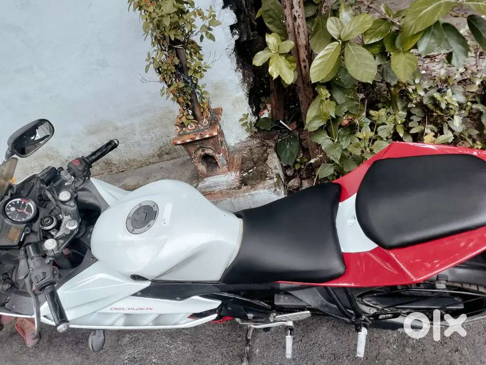 R15 V2 2013 model