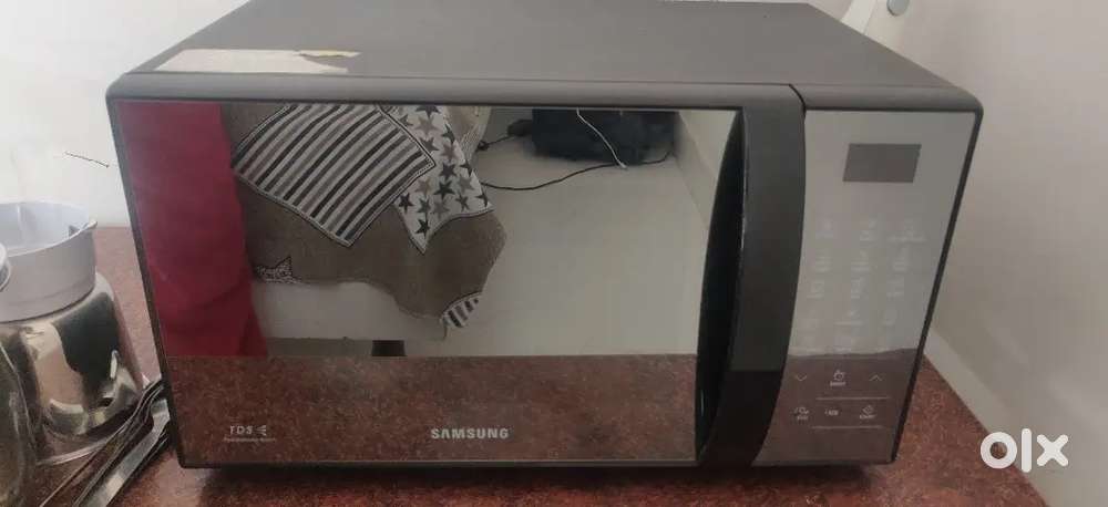 Microwave oven