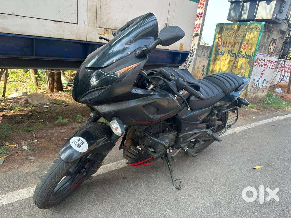 Pulsar 220 2020 model