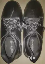 SAFETY SHOES