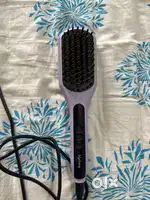 Hair straightening comb