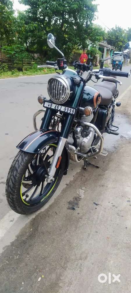 Classic reborn halcon green.good condition.scratchless