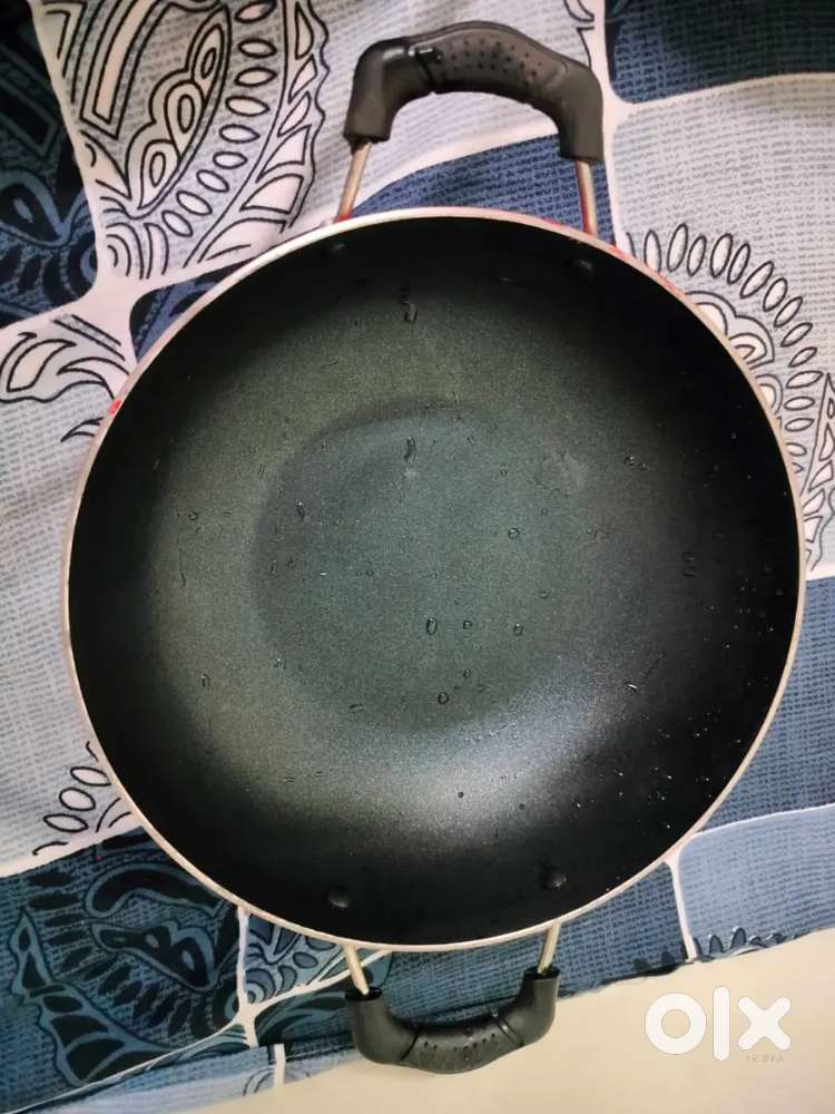 Selling kadhai