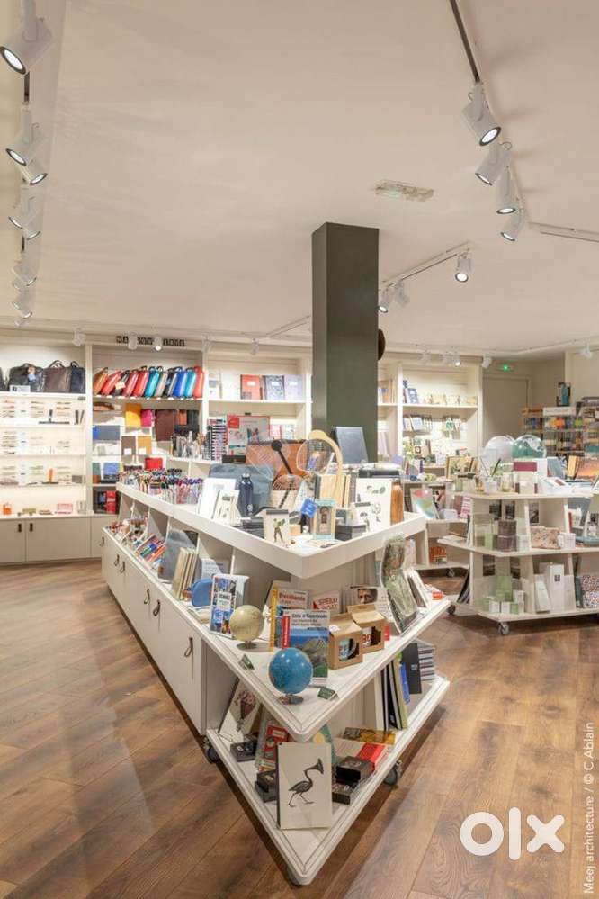 900sqft Singanallur Showroom space Available