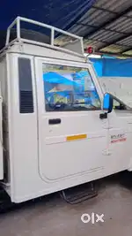 Mahindra Bolero Maxitruck