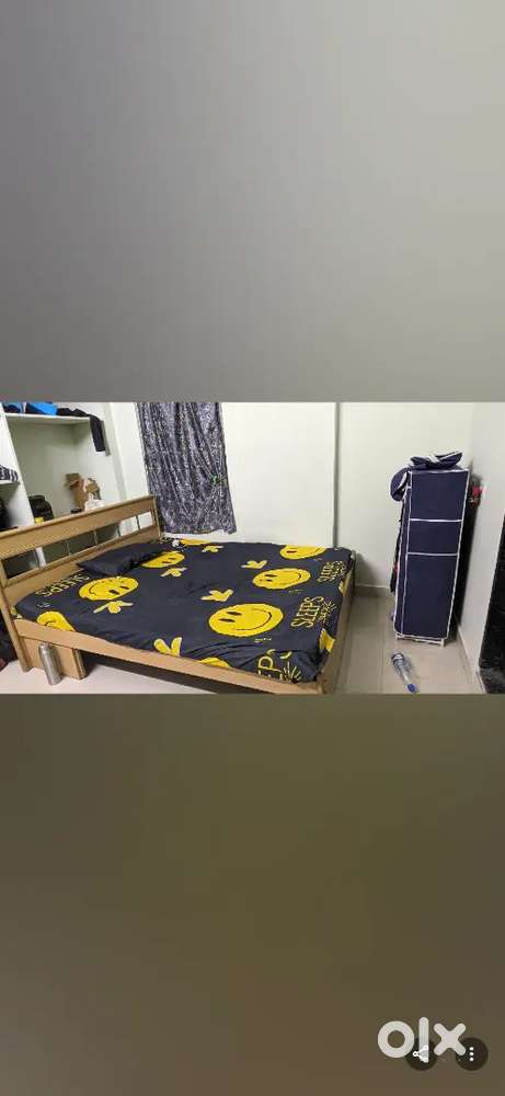 Queen Size Bed with Cot