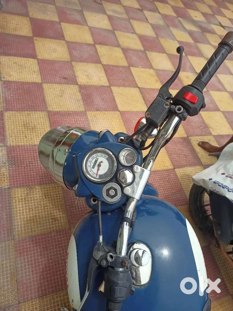 Royal Enfield 2016 December