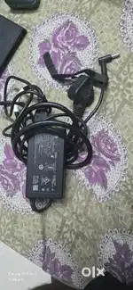 HP 65w Original laptop charger