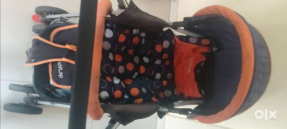 Beby stroller  Luv lap