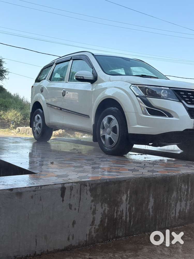 Mahindra XUV500 2018 Diesel Well Maintained