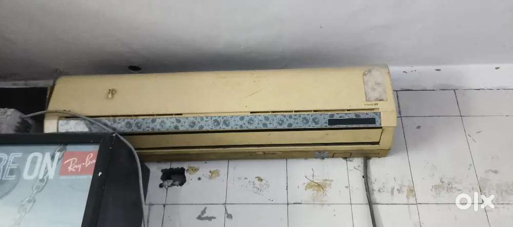 LG brand Ac