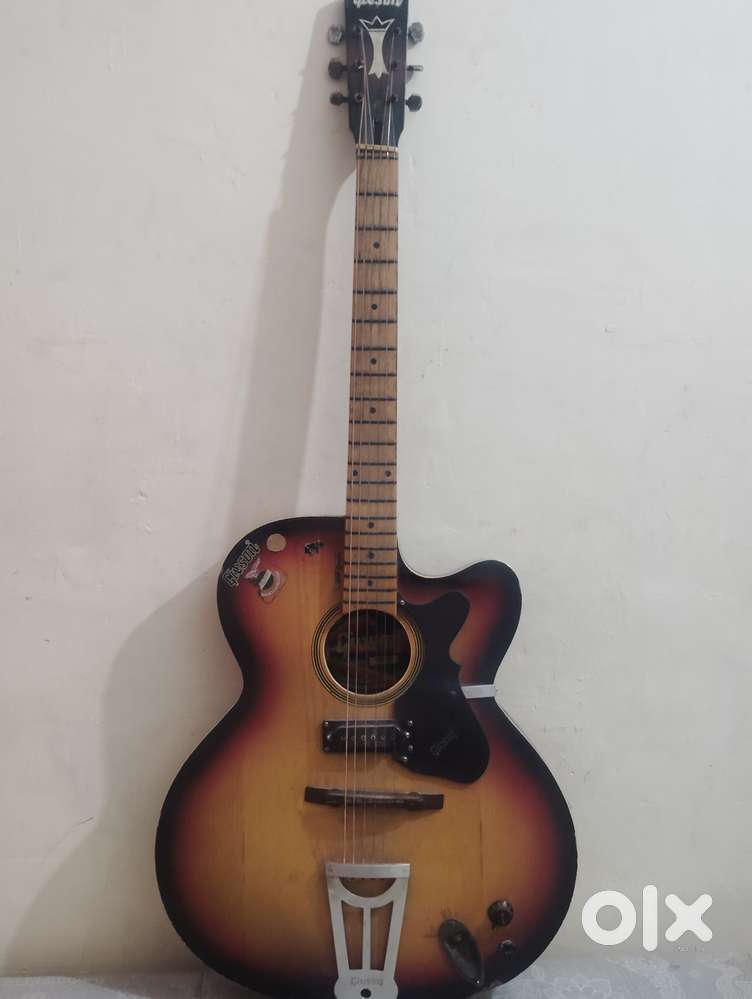 Givson guitar